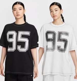 나이키 여성 스트릿 오버핏 반팔 티셔츠 HV4973-010 HV4973-121