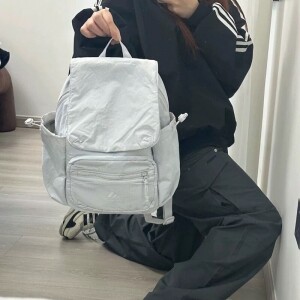 아디다스 플랩 캐주얼 스포츠 여성 백팩 가방 라이트 그레이 JJ2090