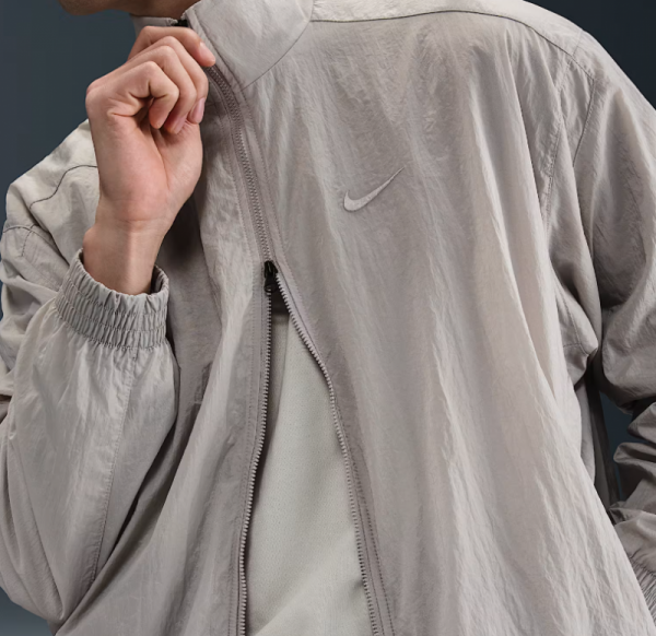 오픈마켓 우리들쇼핑,나이키 솔로 스우시 백써클 우븐 런닝화 맨즈 트랙재킷 바람막이 HV6918-009