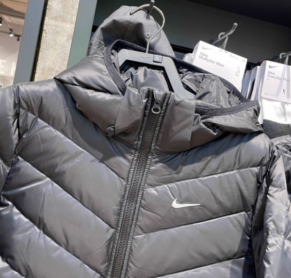 오픈마켓 우리들쇼핑,나이키 스포츠웨어 런닝화 써마 핏 후드 다운 패딩 HV5106-010