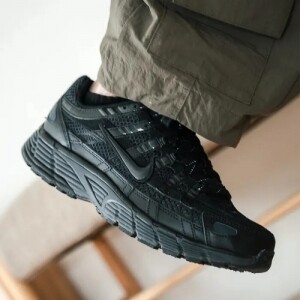 나이키 P-6000 스니커즈 프리미엄 맨즈 트리플 블랙 운동화 FQ8732-010