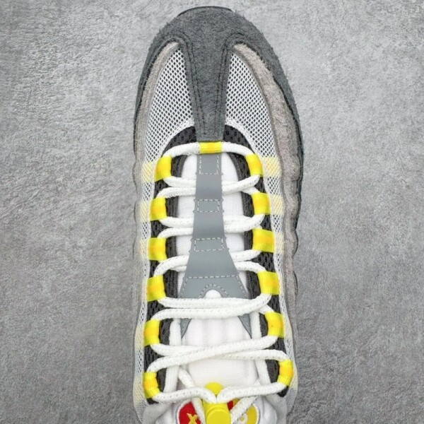 오픈마켓 우리들쇼핑,나이키 언디핏 에어맥스 95  스포츠화 런닝화 맨즈 블랙 옵티 옐로우 운동화 IB4523-002