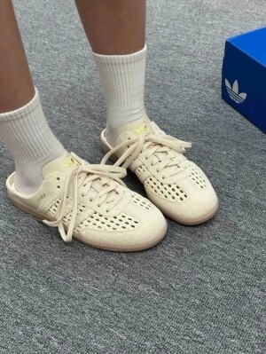 아디다스 삼바 뮬 우븐 뮬 우먼스 슬리퍼 슬라이드 크루 화이트  KH7719
