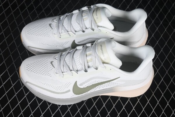 오픈마켓 우리들쇼핑,나이키 NIKE 에어줌 페가수스 러닝화 화이트 IB1873-020
