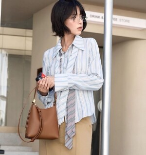 찰스앤키스 버클 레더 에드나 버킷 숄더백 CK2-10782671