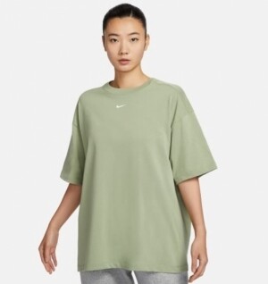 나이키 스포츠웨어 에센셜 오버사이즈 여성 티셔츠 그린 DX7911-386