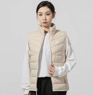 나이키 스포츠웨어 써마핏 리펠 윈드러너 여성 패딩조끼 베이지 DH4078-206